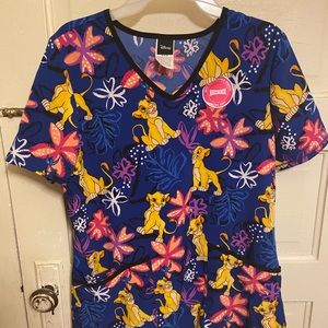 NEW Women’s Disney Lion King Medical Scrub Top